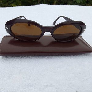 Bundle 1 Olay high-fashion sunglass & 3 gift pairs, brand new, SKU06-glass/w